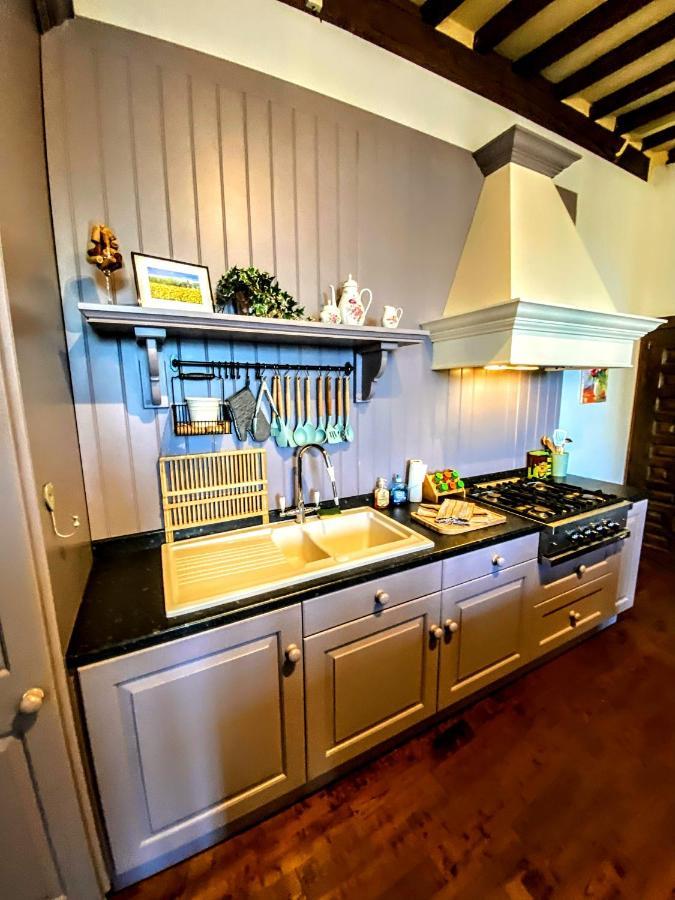 Centrally Located Sarlat Apartment With Medieval Town Views Buitenkant foto